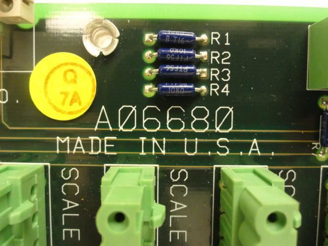 Triangle A06680; PC Terminal Board; 10 Ampere