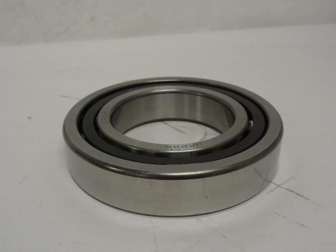 Nachi 7214C; Angular Contact Bearing; 70 ID x 125 OD x 48mm OD