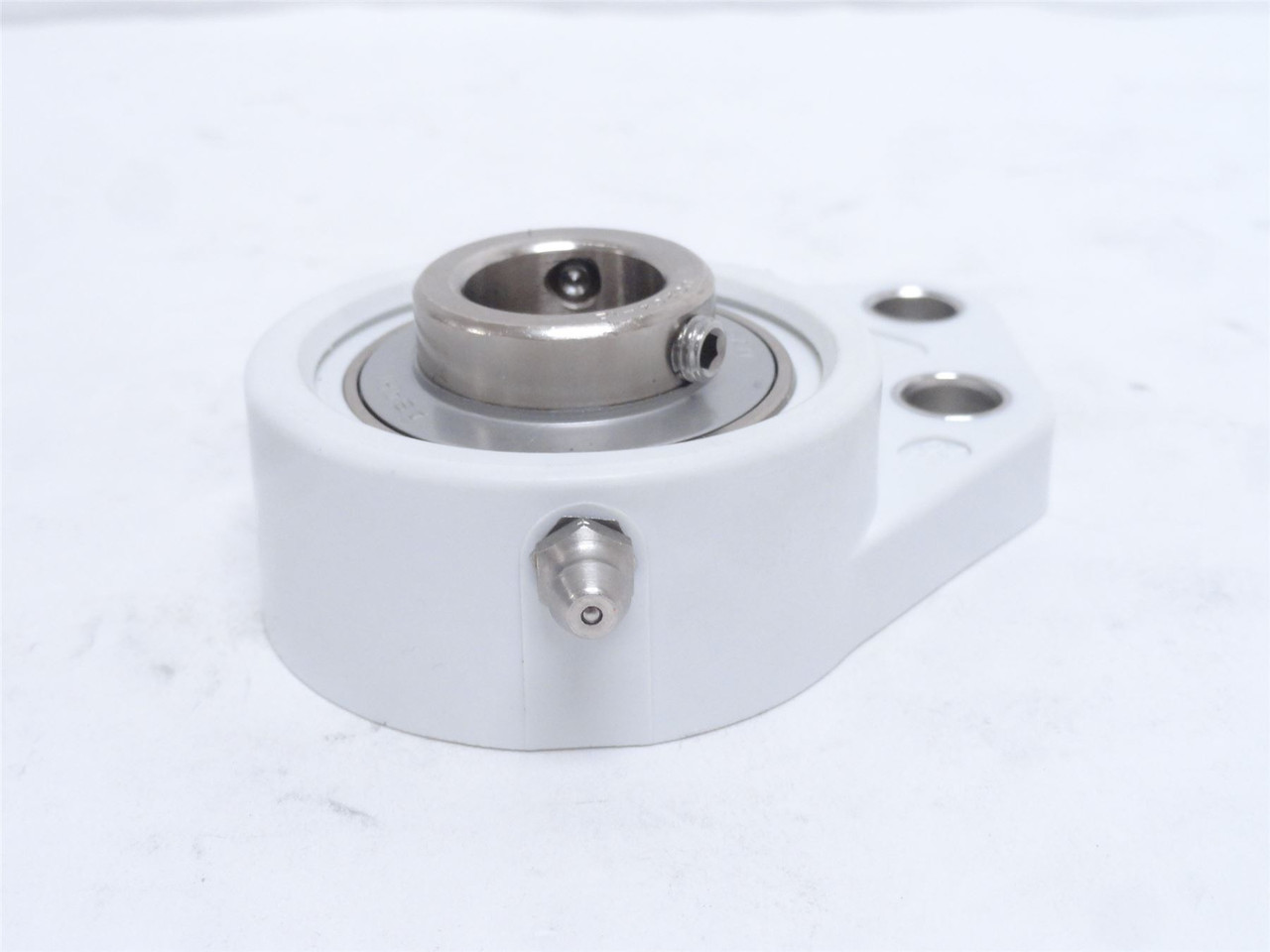 AMI UCFBL204-12MZ20W; Flange Bearing; 3/4"ID; 3-Bolt Bracket