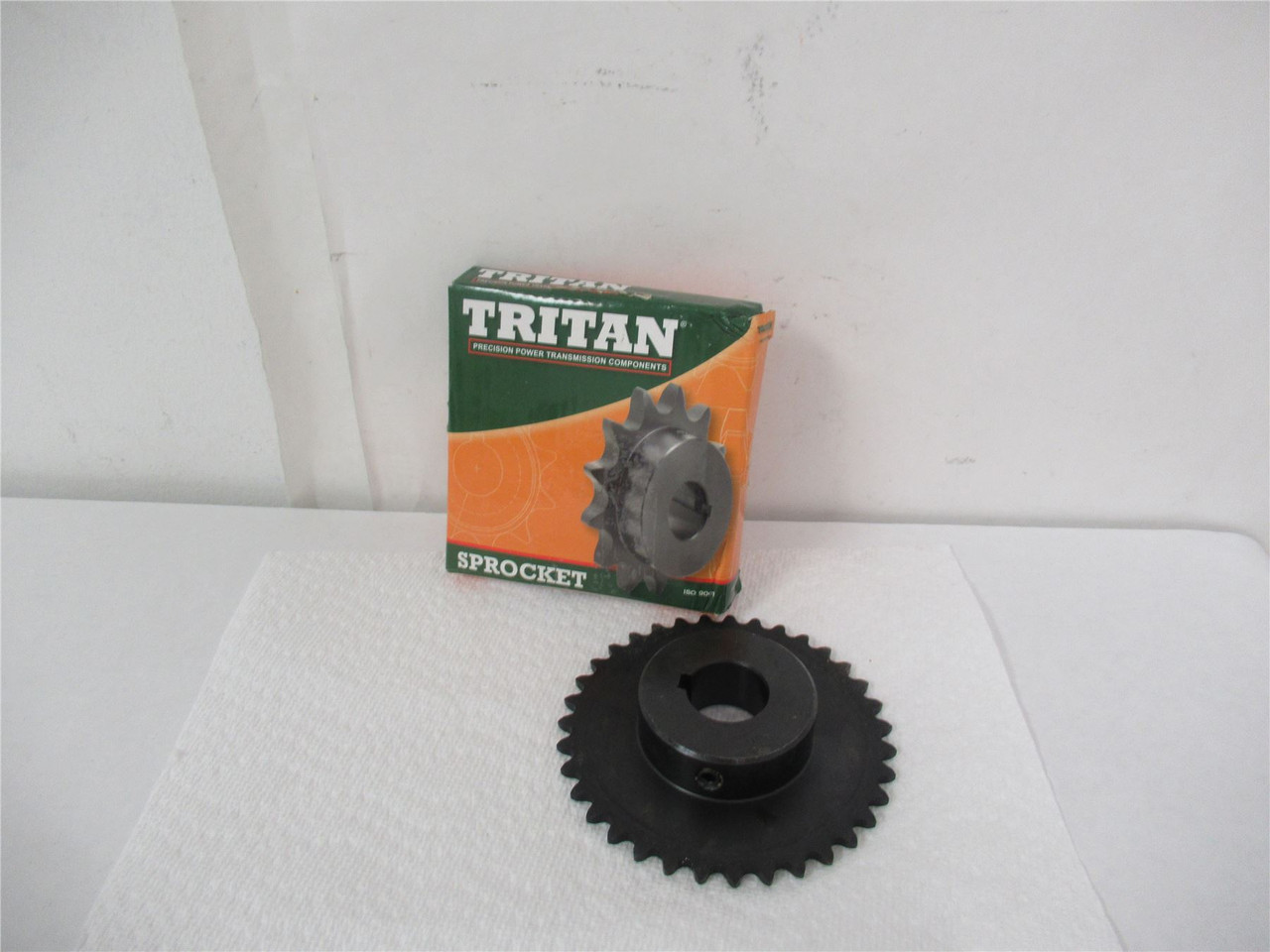 Tritan 35BS35H X 1; Sprocket #35 Chain 1" Bore 35 Teeth