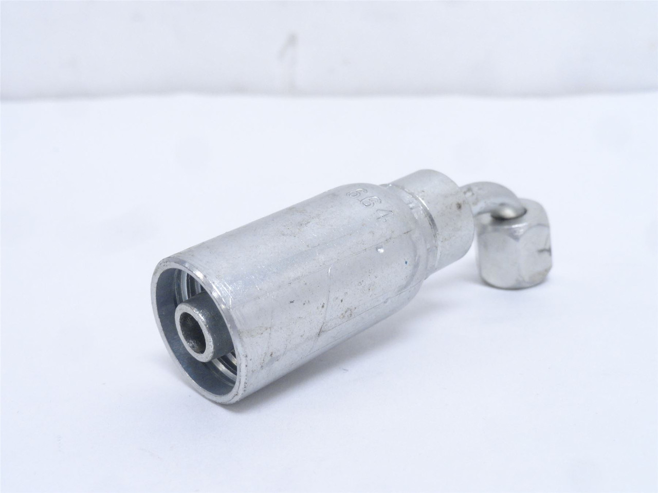 Eaton 06U-664; Elbow Fitting; 90Deg; 3/8 JIC x 3/8" Tube
