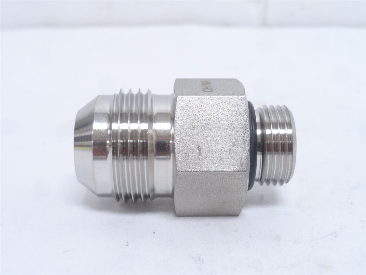 MFG- 6400-12-12-O-SS; Adapter; SS-316; 3/4 JIC x 3/4 BOSS