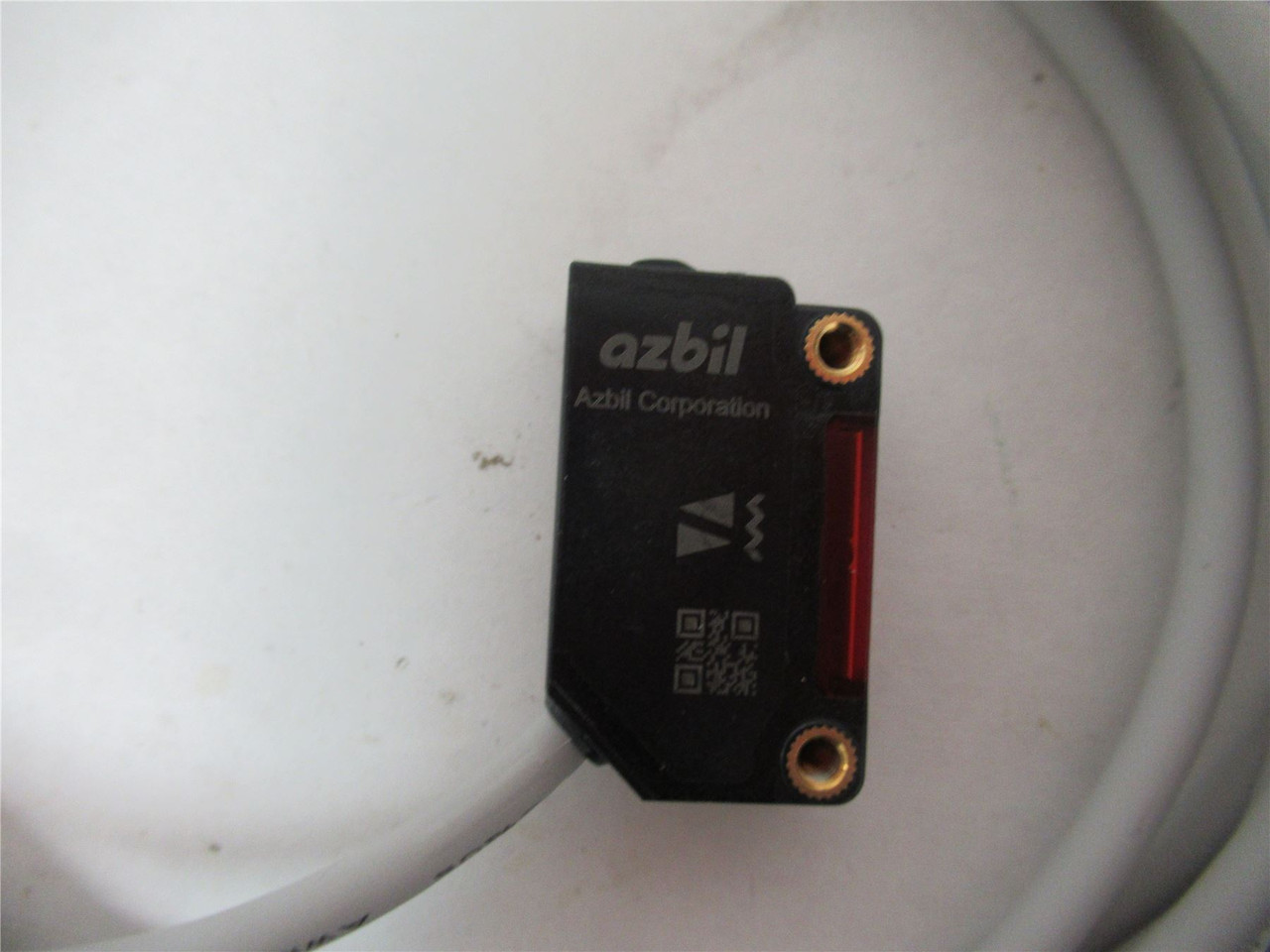 Azbil  HP7-P13-L030; Photo Electric Sensor Self Contained Amp