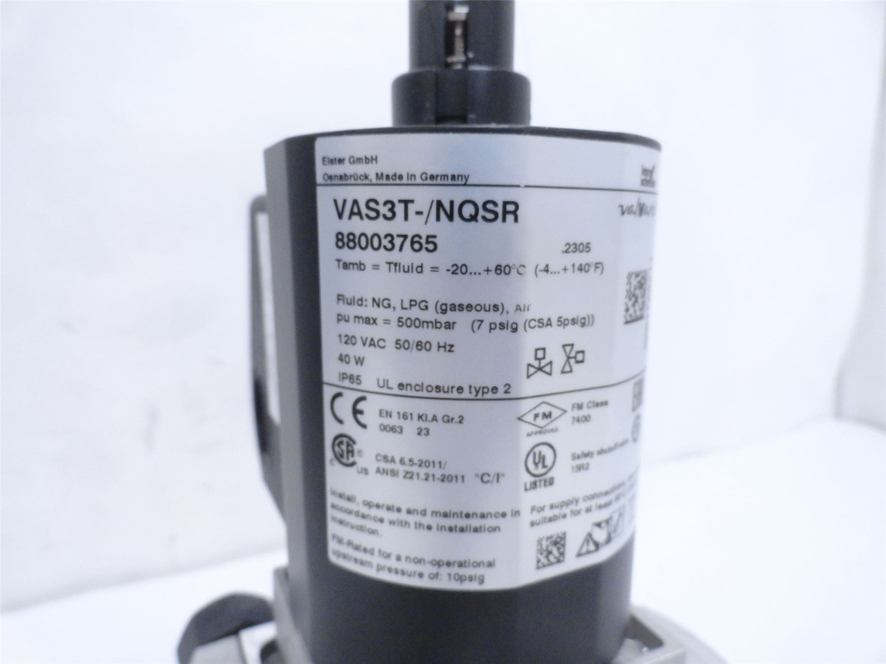 Krom-Schroder VAS3T-/NQSR; Gas Shutoff Valve 88003765; 7PSIG