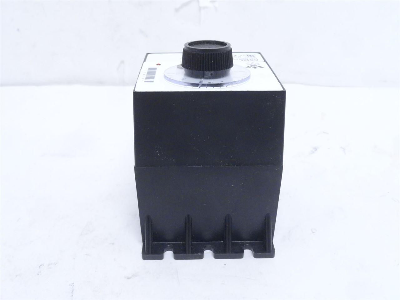 Eagle Signal BRE8A6; Electronic Reset Timer; 10m; 120VAC; 10A