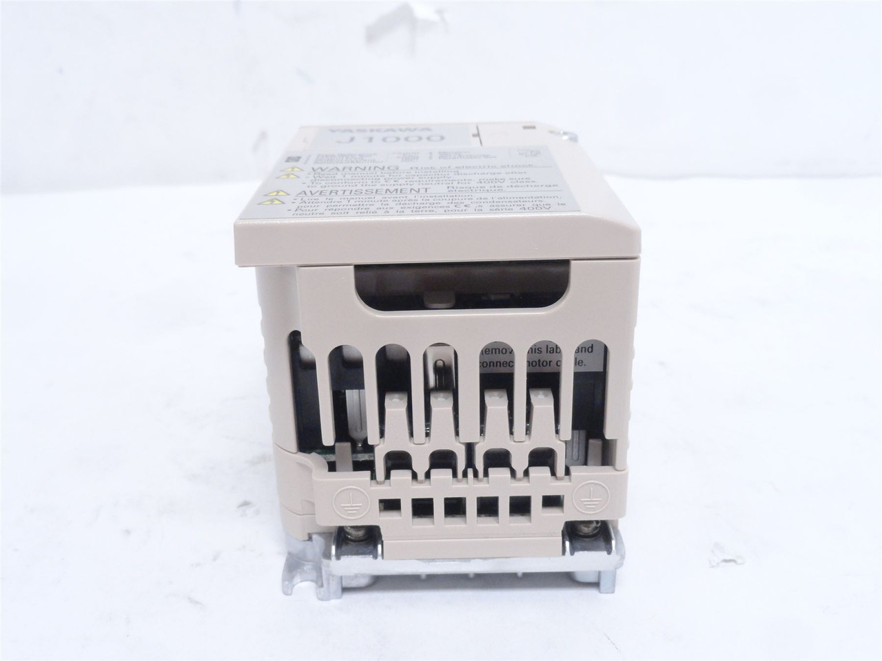 Yaskawa CIMR-JCBA0002BAA; AC Drive .35kw 1ph-IN 3ph-OUT 240V