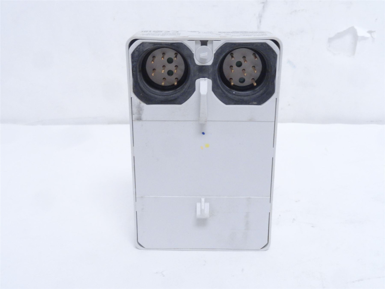 Allen-Bradley 1738-OB8EM23; Digital Output Module; 24VDC Out