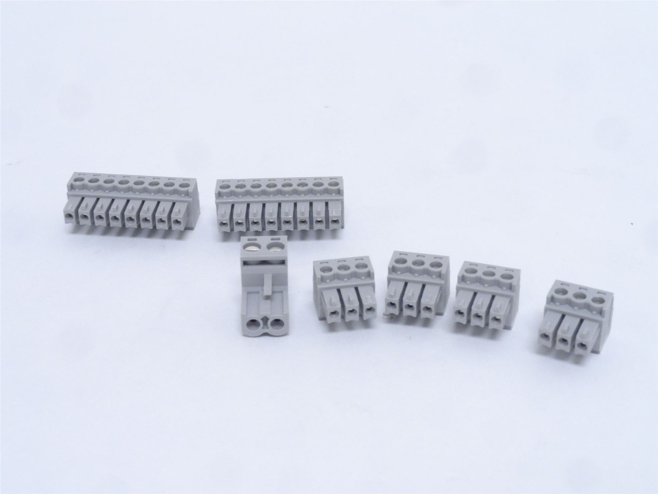 Lenze 518744; AC Drive Module Connector Set