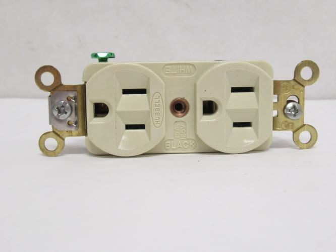 Hubbell HBL5252I; Ivory Receptacle; Industrial; 15A; 125VAC