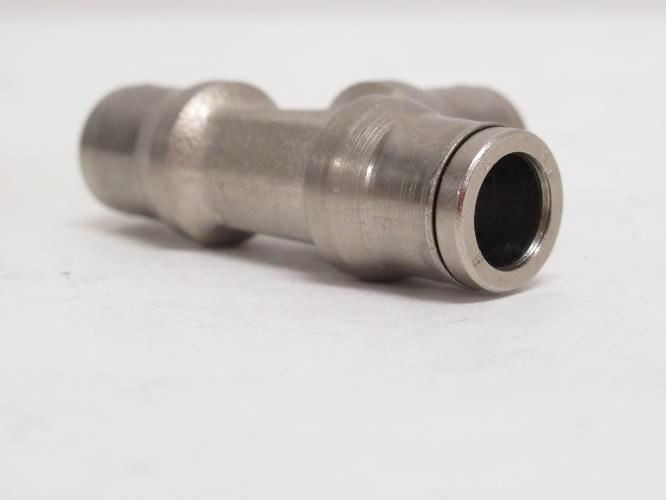 Parker 164PLM-8M; Nickel Plate Brass Metric Union Tee; 8mm