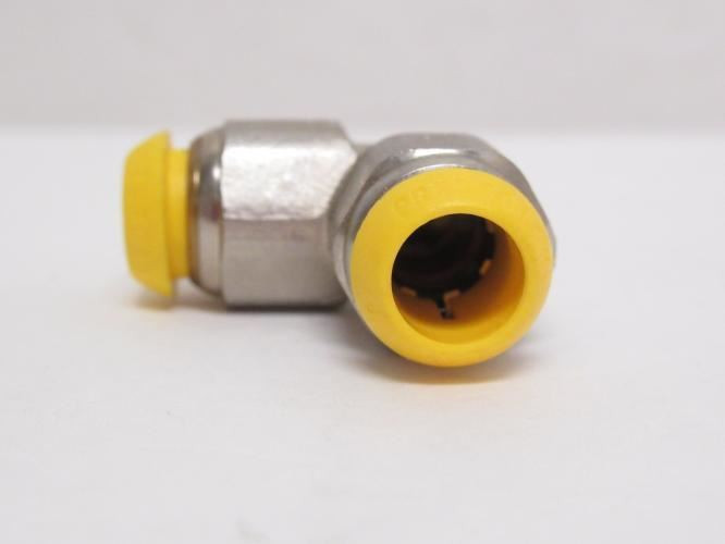 Parker EPB8; Brass PrestoLok Union Elbow 90Deg; 15/16"/8mm Tube