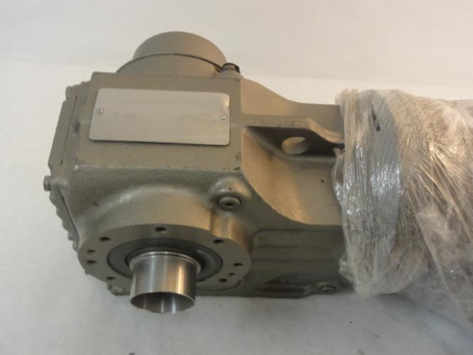 SEW KT47TDT80K4-I01; Motor-Gearbox; 63.3:1 Ratio; 3/4HP
