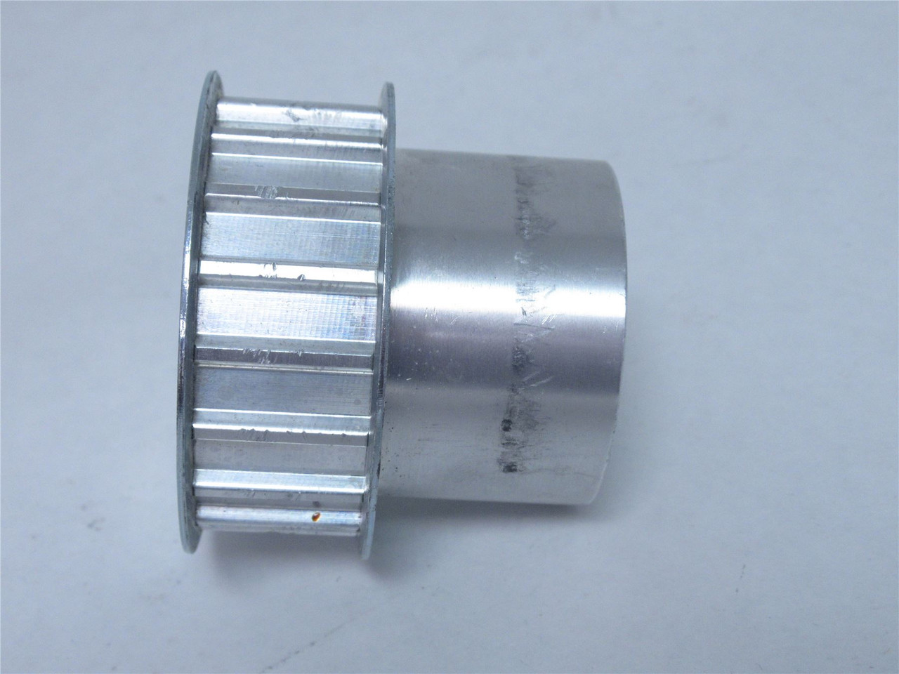 MFG- 3976372; Timing Belt Pulley; 0.74"ID; 2.41"OD; 18 Teeth