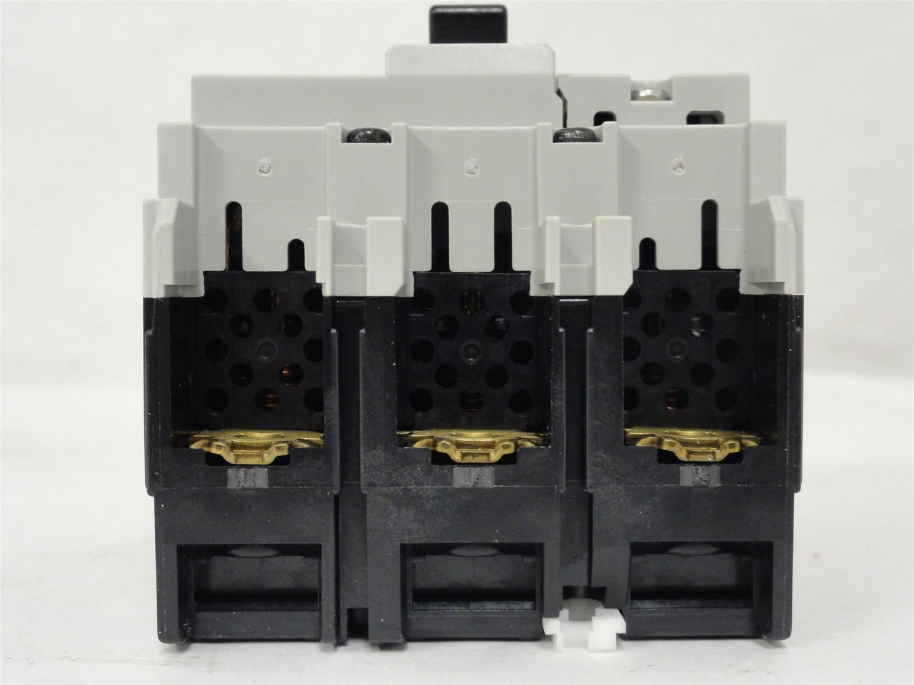 Fuji BW32SAG-3P005; Circuit Breaker; 5A; 3 Pole