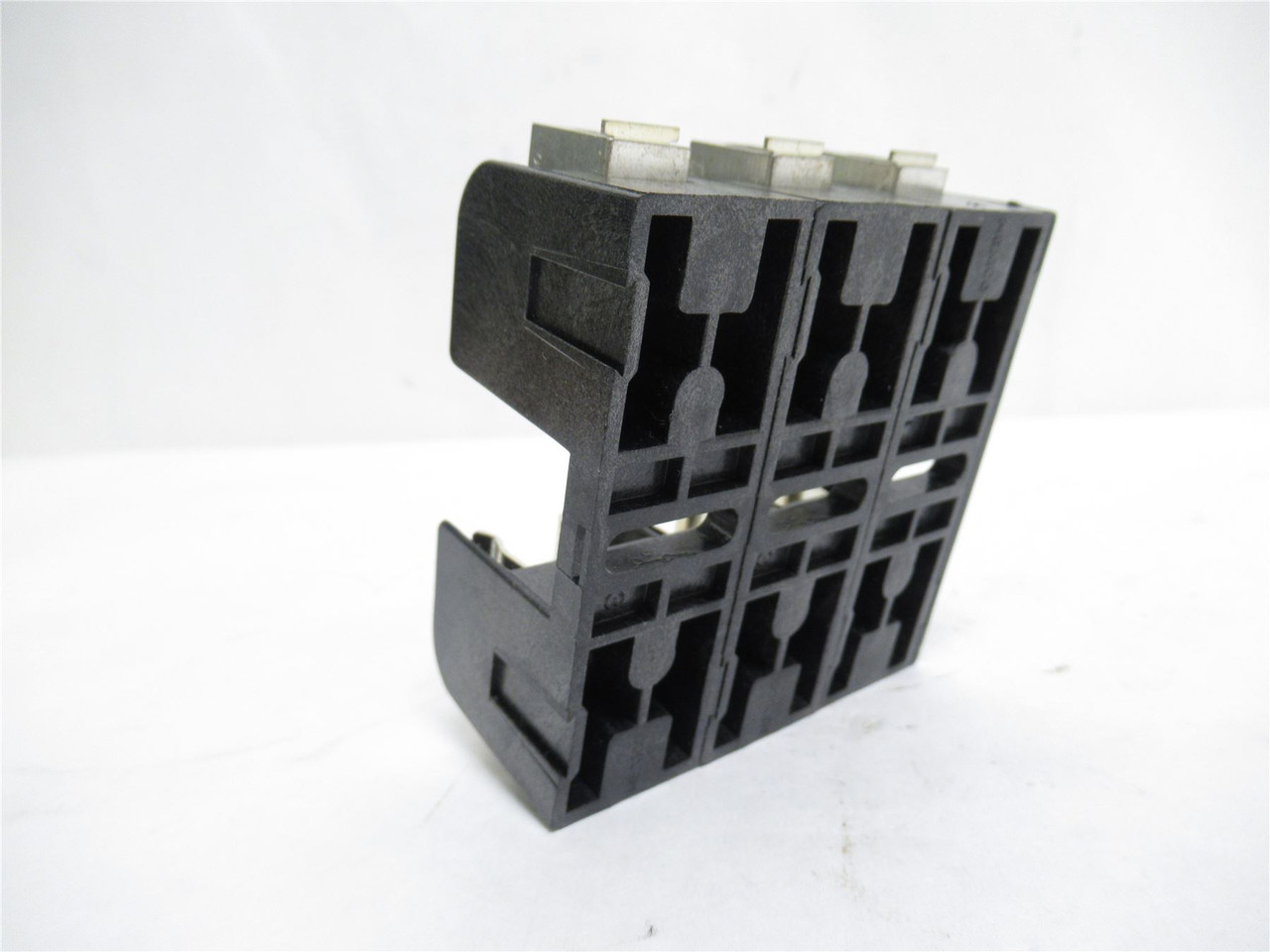 Ferraz-Shawmut 20303; Fuse Holder; 3P; 30A; 250VAC