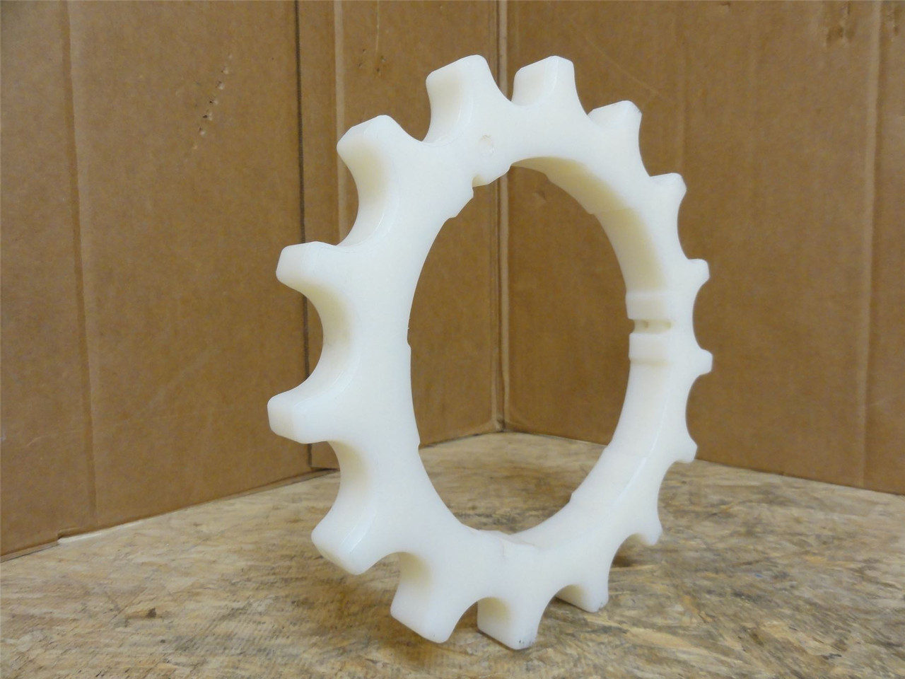 Intralox 1603000DRINTR15TSPN; Drum-Motor Sprocket; 15 Teeth