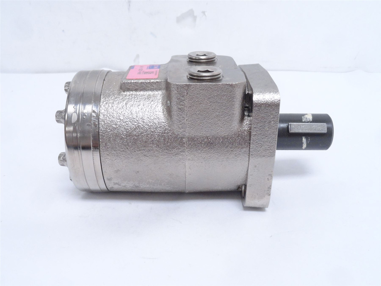 Eaton 101-3527-009; Gerotor Spool Valve Motor; 1/2NPT; 12GRPM