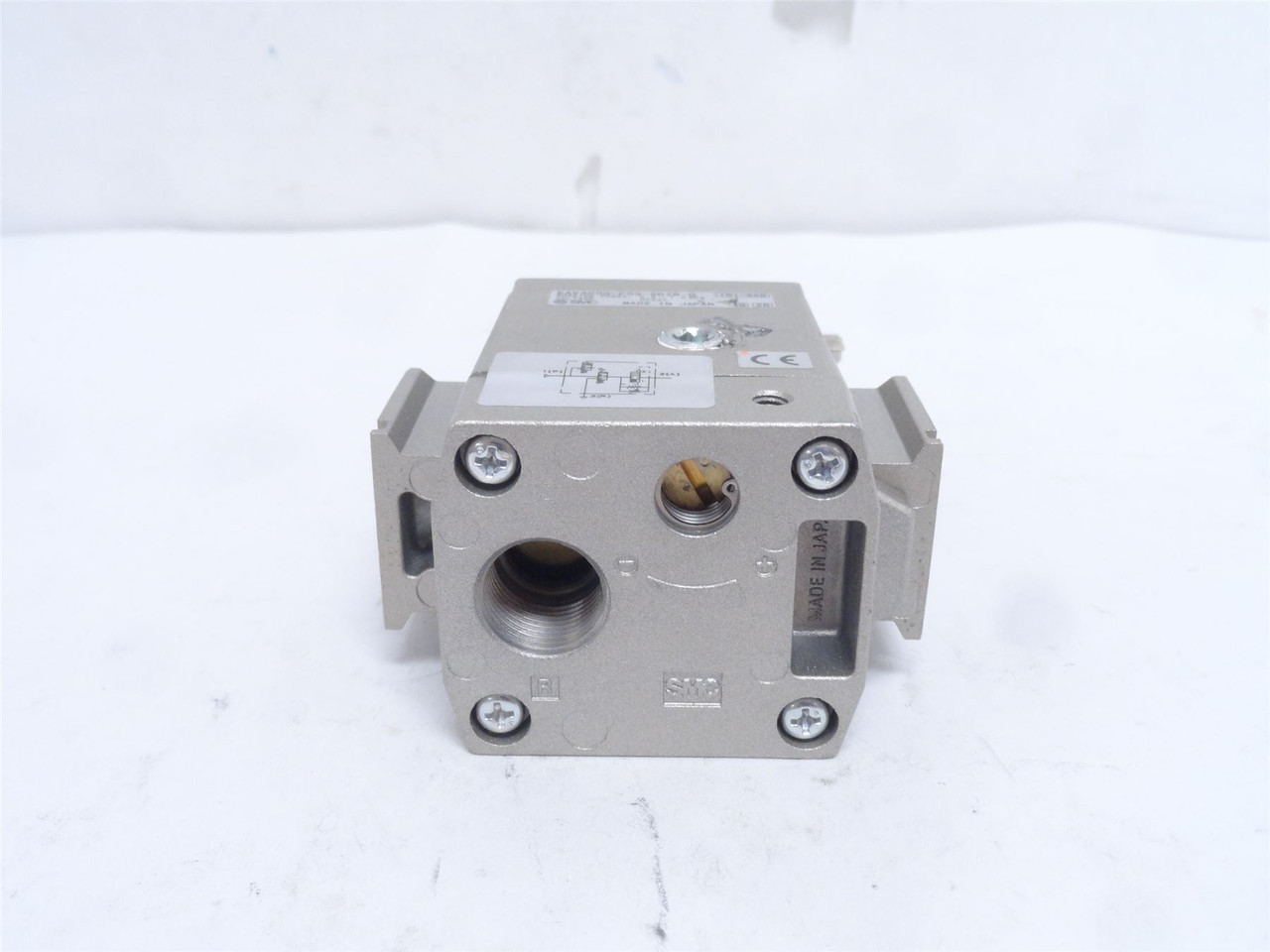 SMC EAV3000-F03-5DZB-Q; Soft Start Valve; 1MPa; 24VDC; 3/8NPT