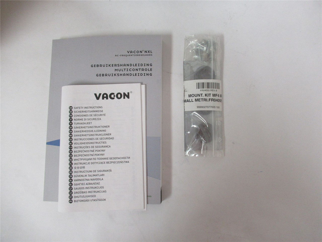 Danfoss Vacon NXL00035-C2H1SSS; AC Drive 1.5HP 480VAC 3P