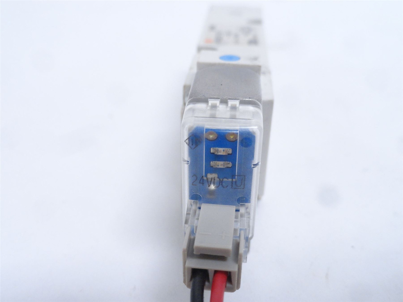 SMC VQZ2151 -5L1; Solenoid Air Control Valve 0.15-0.7MPa 24VDC
