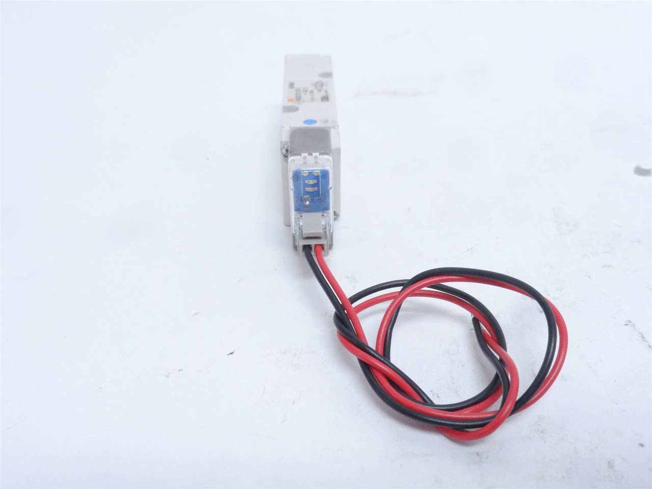 SMC VQZ2151 -5L1; Solenoid Air Control Valve 0.15-0.7MPa 24VDC