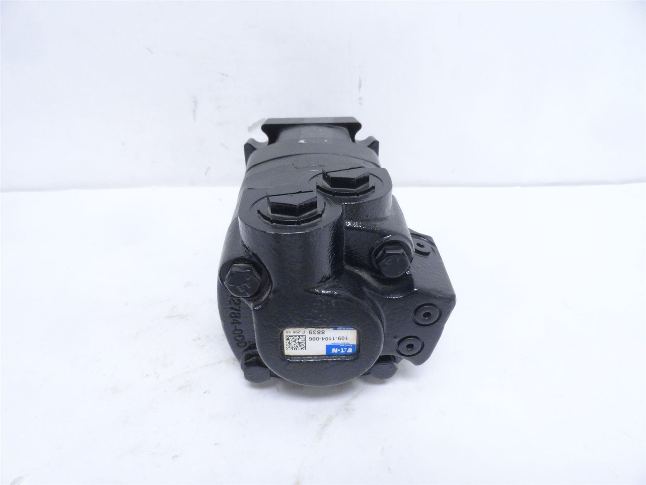 Eaton 109-1104-006; Geroler Disc Valve Motor 95l/min; 303RPM