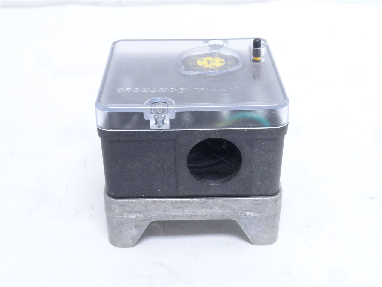 Antunes 8103116202; Gas Pressure Switch 1 – 20" W.C.