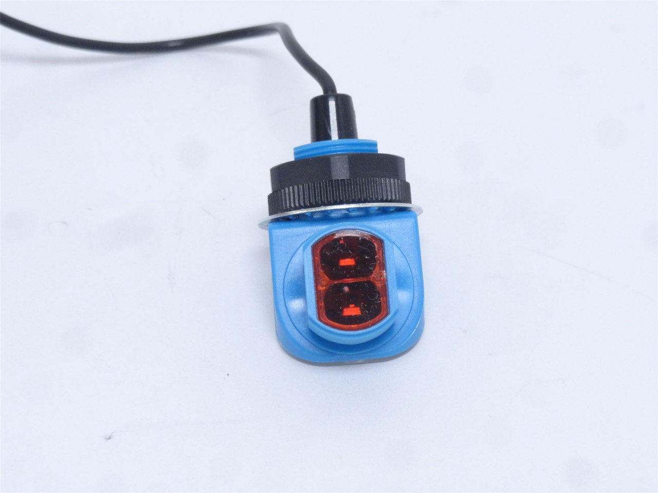 SICK EL3-N2400S12; Photo-Sensor; 10-30VDC; 20mA; NPN; 1-NC
