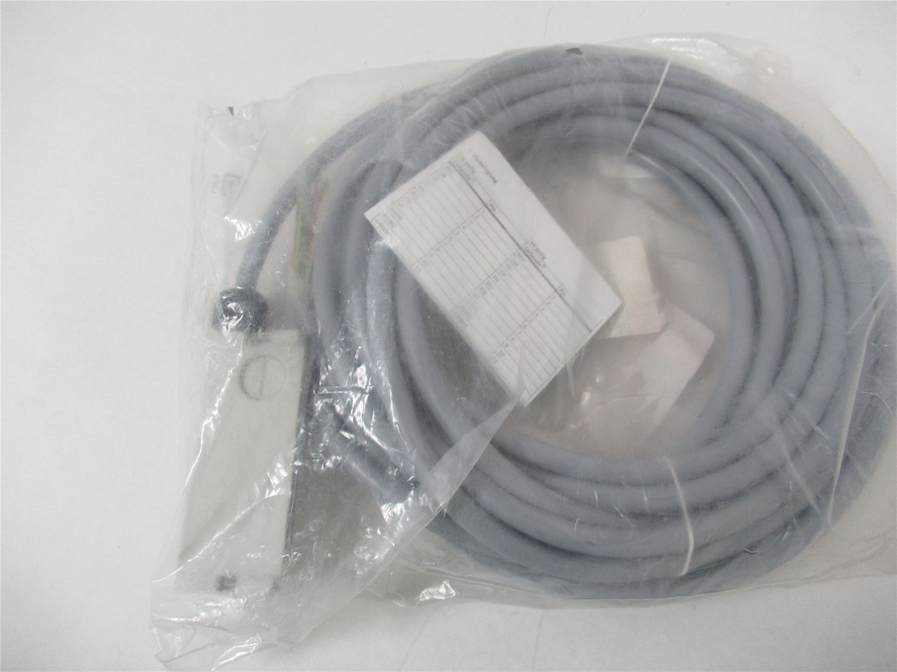 Festo VMPAL-KM-V-SD25-IP67-10; Connecting Cable 560418