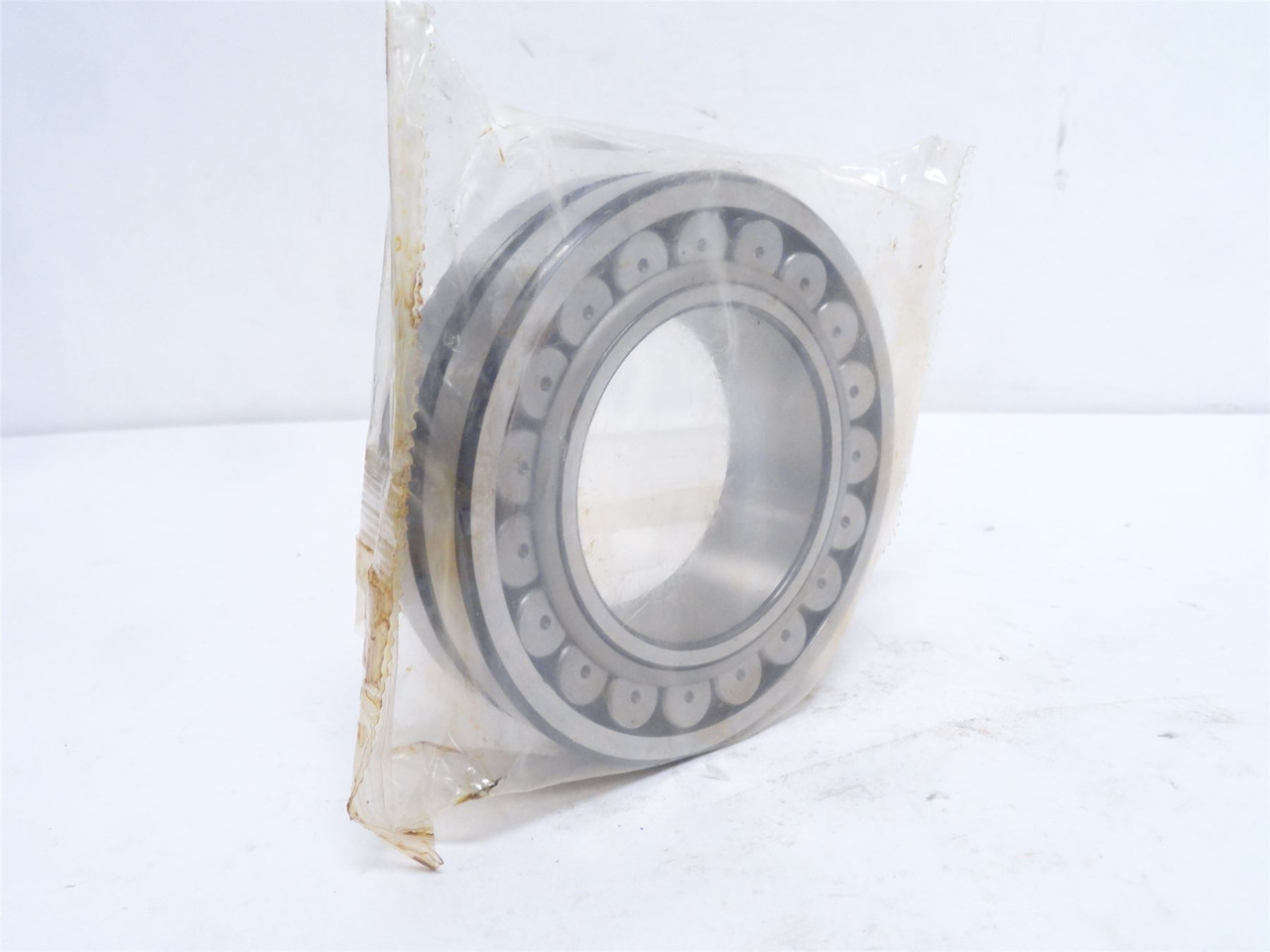 SKF 22212EK/C3; Spherical Roller Bearing 60mmID Tapered 1:12B