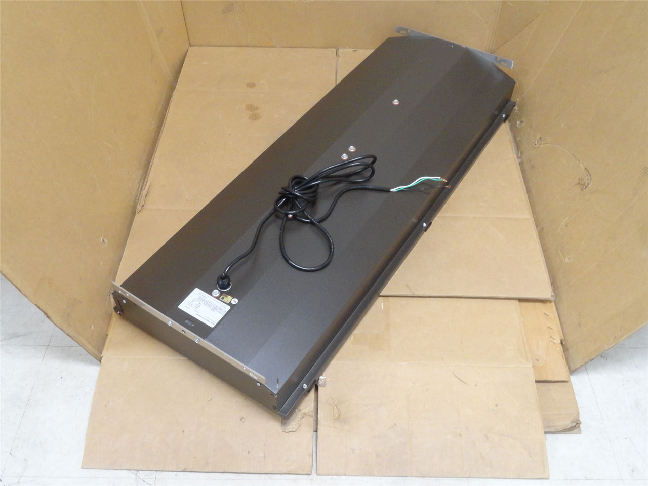 Orion WT6HL11W; Fluorescent Lighting Fixture 6-Tube; 48" Long