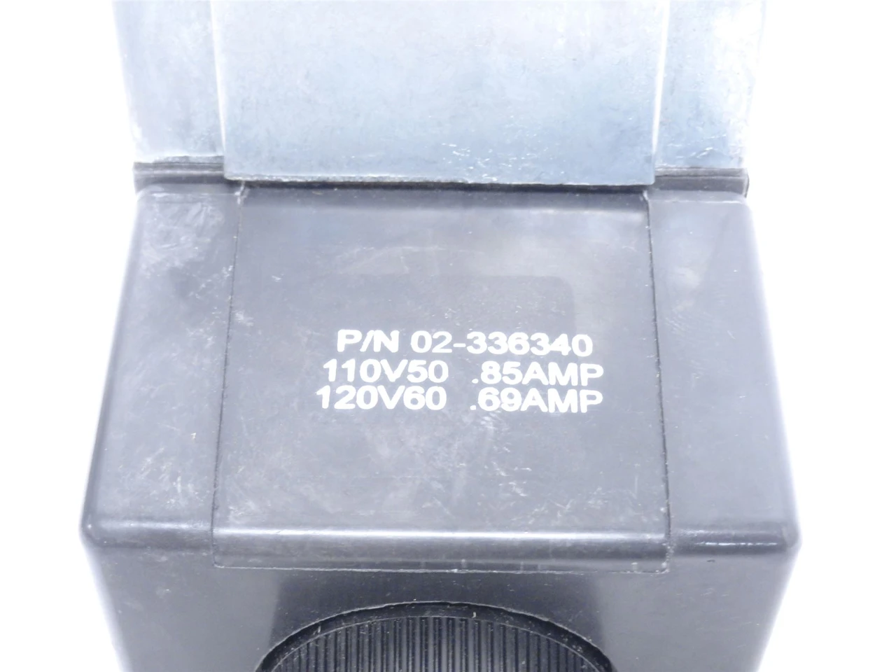 Eaton DG4V4-012C-M-W-B5-10; Vickers Control Valve 02-337076
