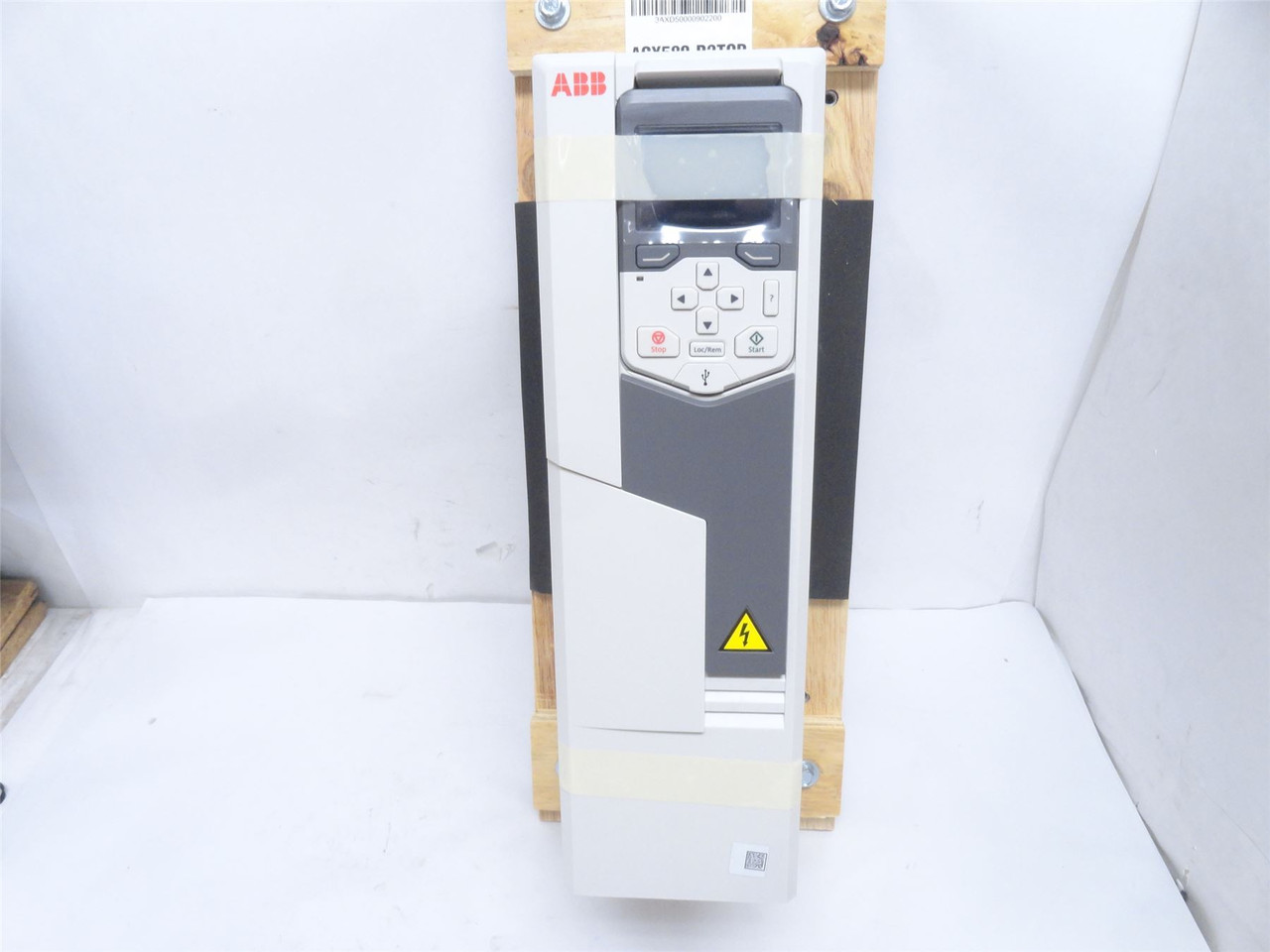ABB ACS580-01-023A-4; AC Drive 11kw/15HP 480VAC 23A