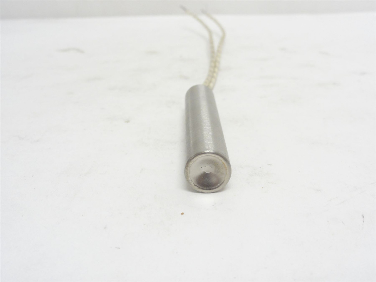 Nordson 1054672; Cartridge Heater; 250W; 240VAC; 1/2"OD