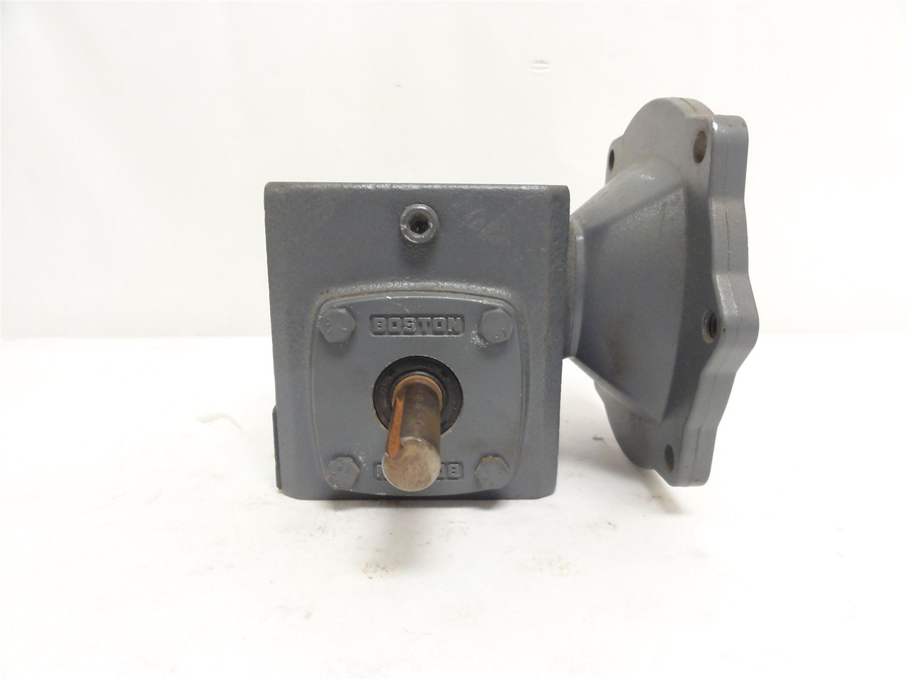 Boston Gear F713-30-B5-G; Gear Speed Reducer; RA; 30:1 Ratio