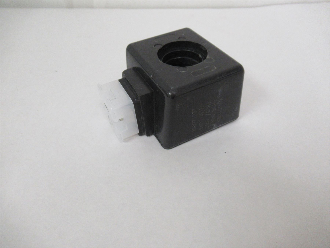Bosch R900071037; Solenoid Coil WZ65-4-L 230V-50/60HZ