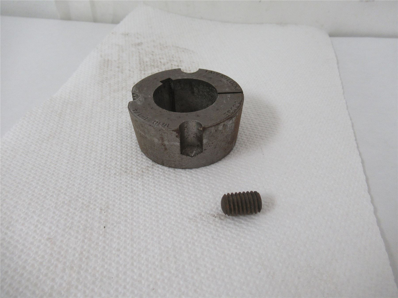 Dodge 117161; Bushing 1.25" Bore 1/4 x 1/8 in Keyway