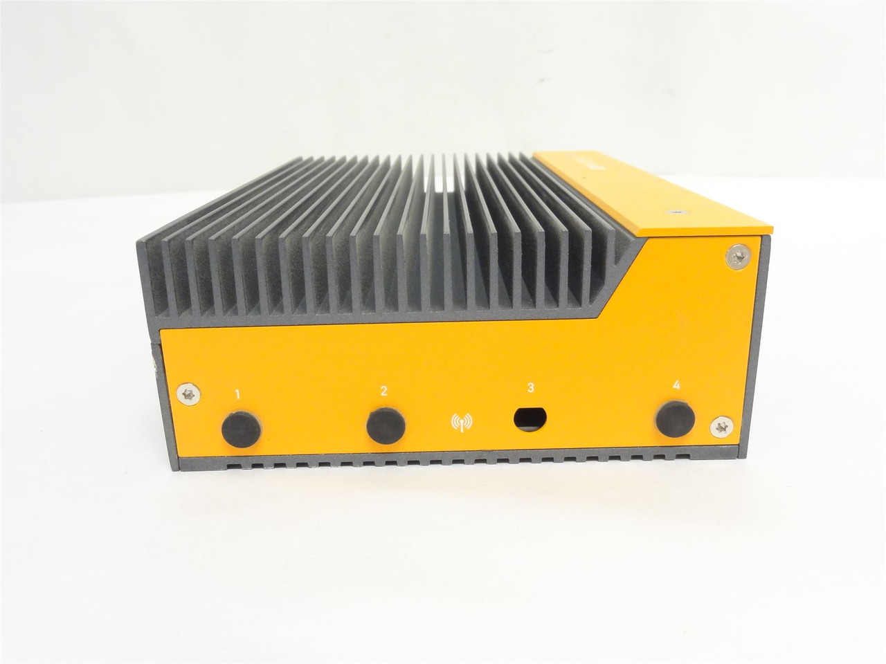 Onlogic K410; Intel Atom Compact Computer