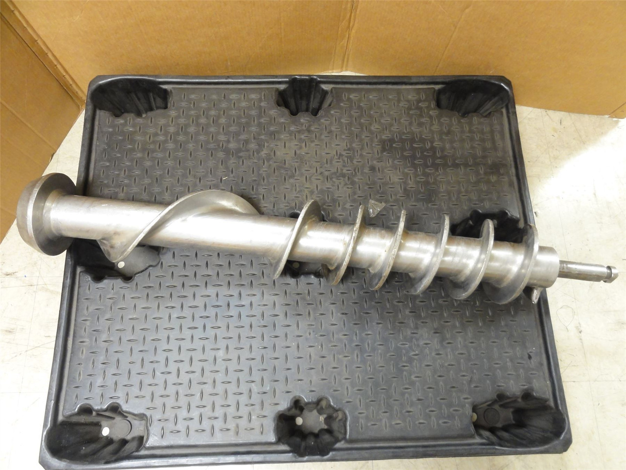 Wolfking 5000030186; Auger 250mm; SS; 54" Long; 7-Twist; Left