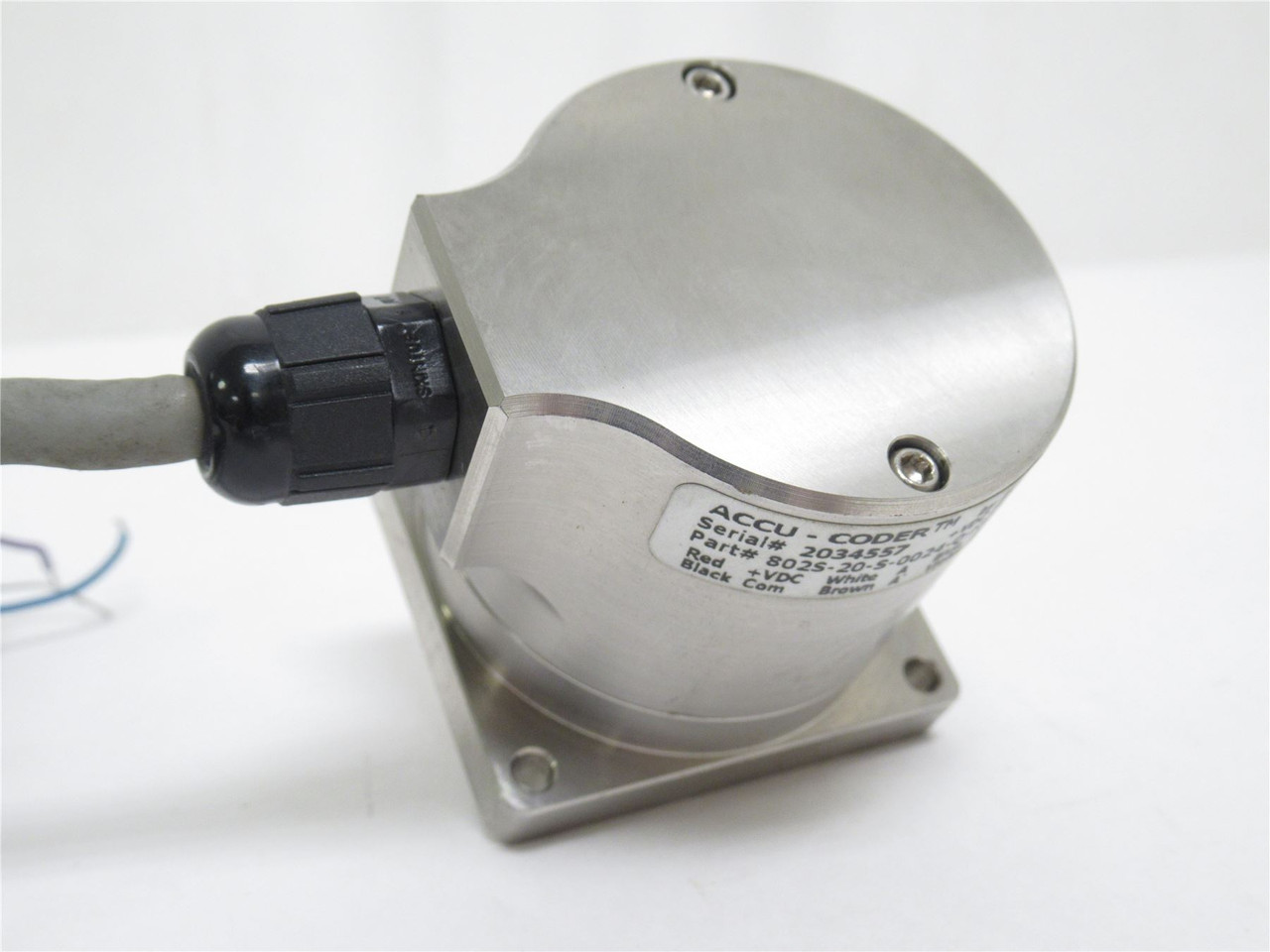 Accu-Coder 802S-20-S-0024-Q-HV-1-F-1-SG/25.00-N; Wired Encoder