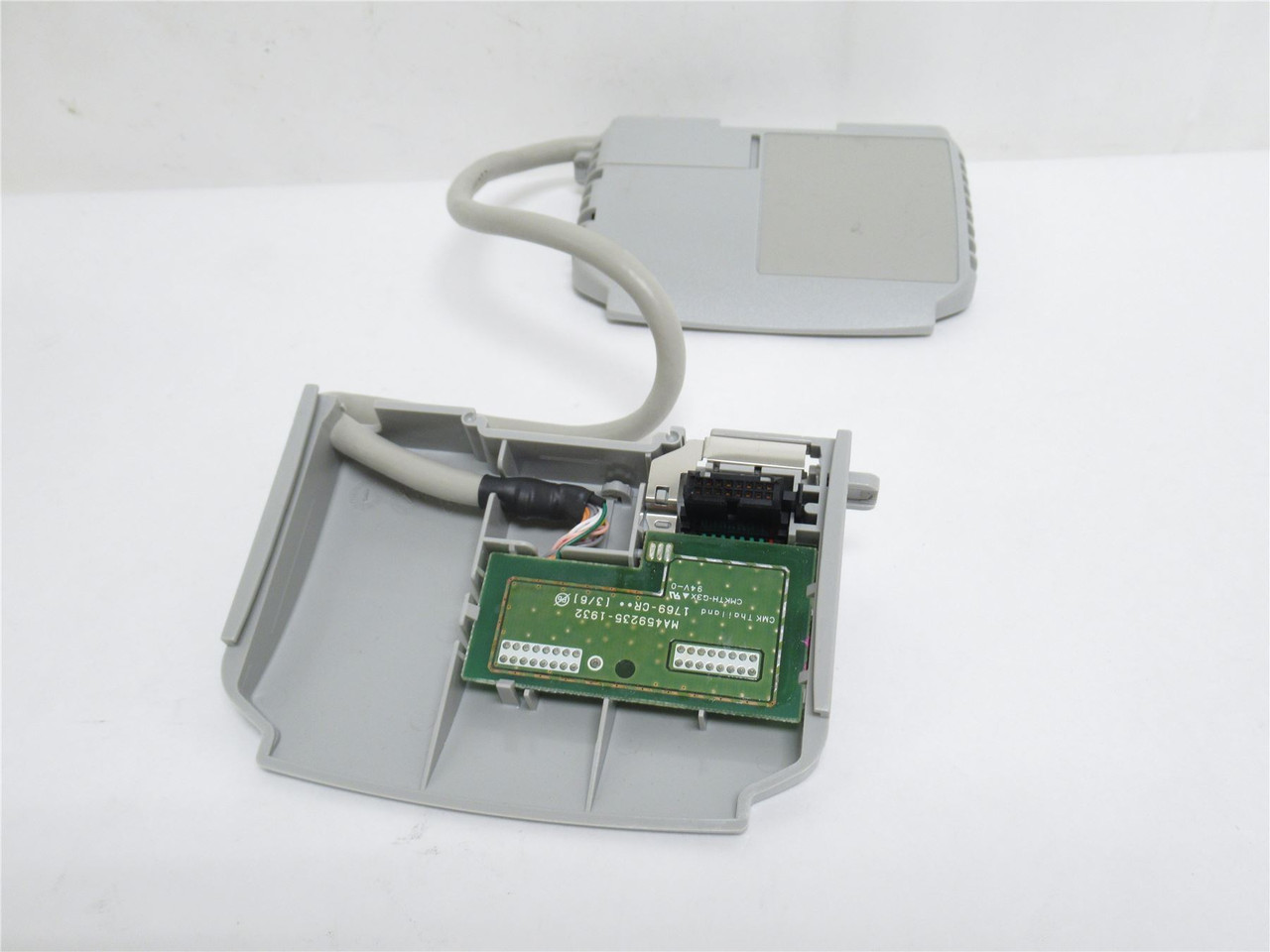 Allen-Bradley 1769-CRR1; Right-To-Right Bus Expansion Cable