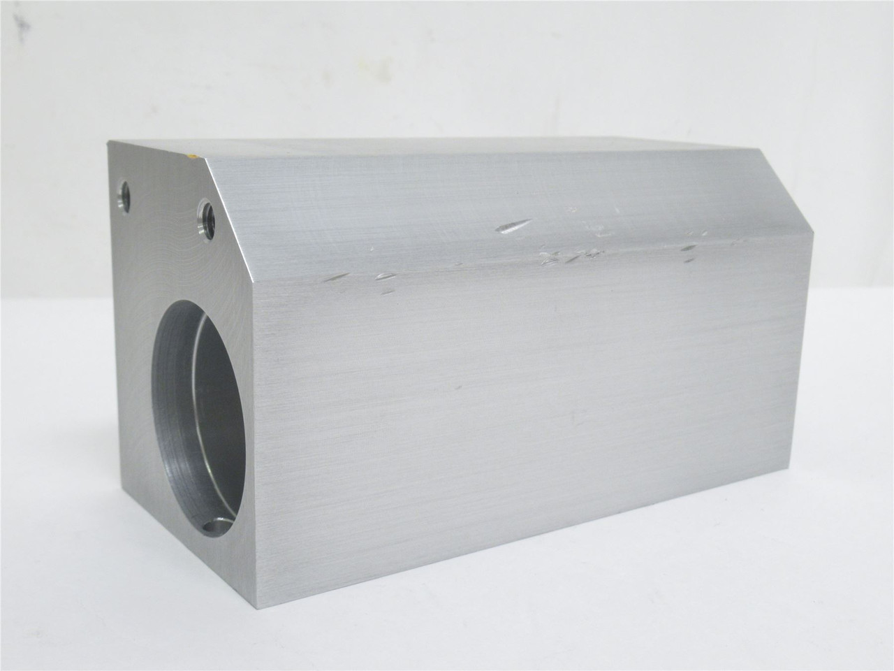 Marel 3206413; Bearing Block Head; Scored Bevel (Image 3)