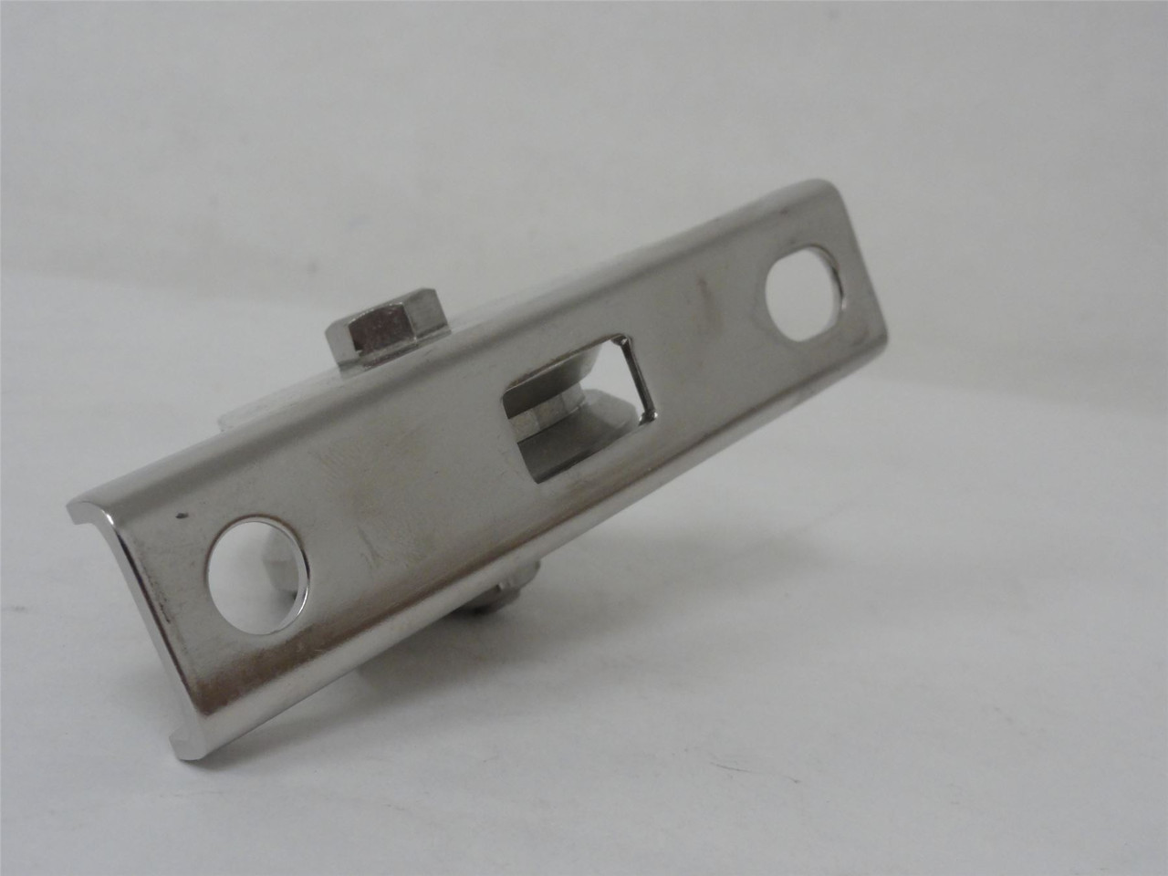 Gainco 805656; Guide Wheel; 18303142