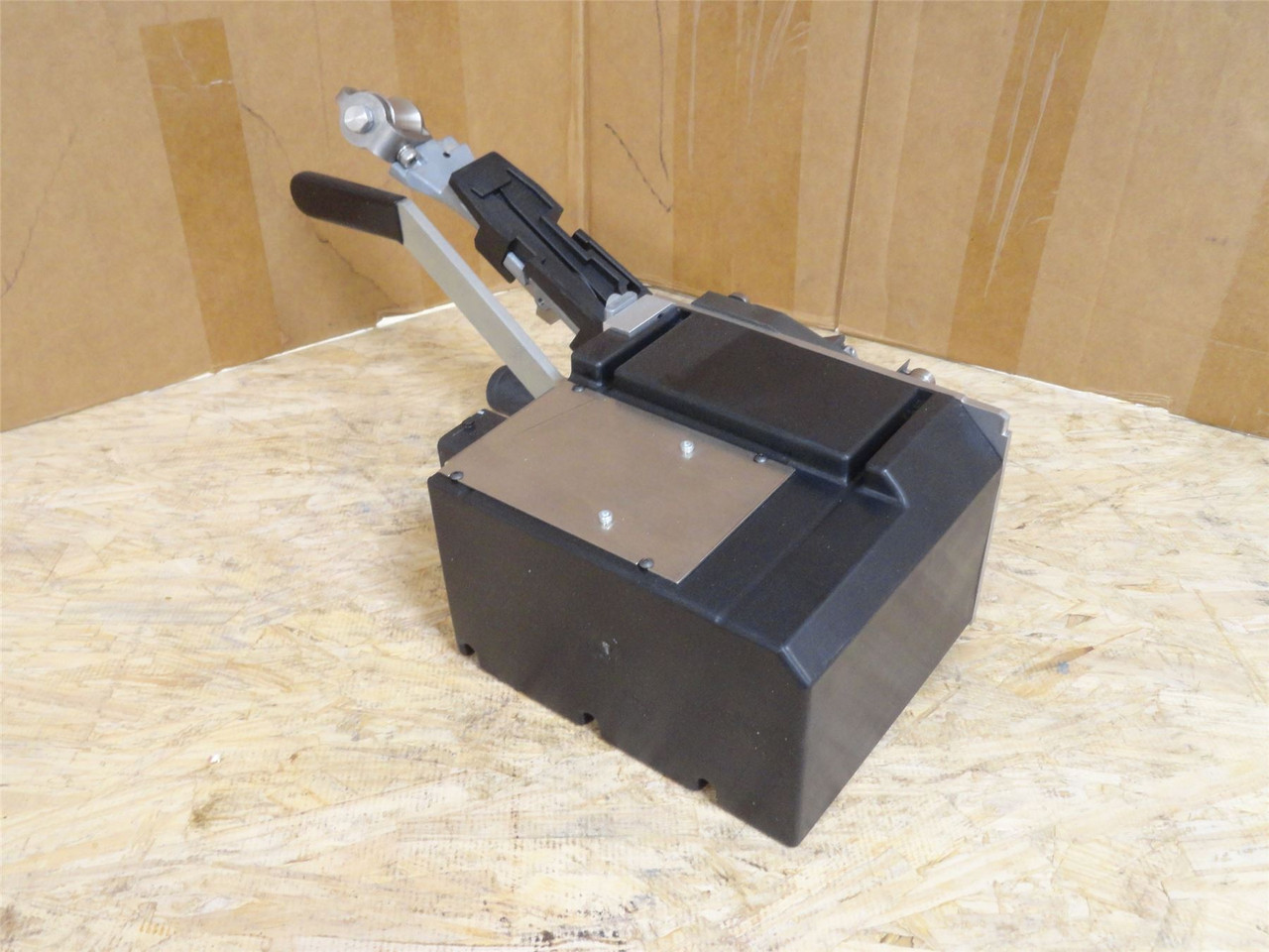 Signode 681581; GPX Infeed Module A; 9mm-12mm; 120VAC