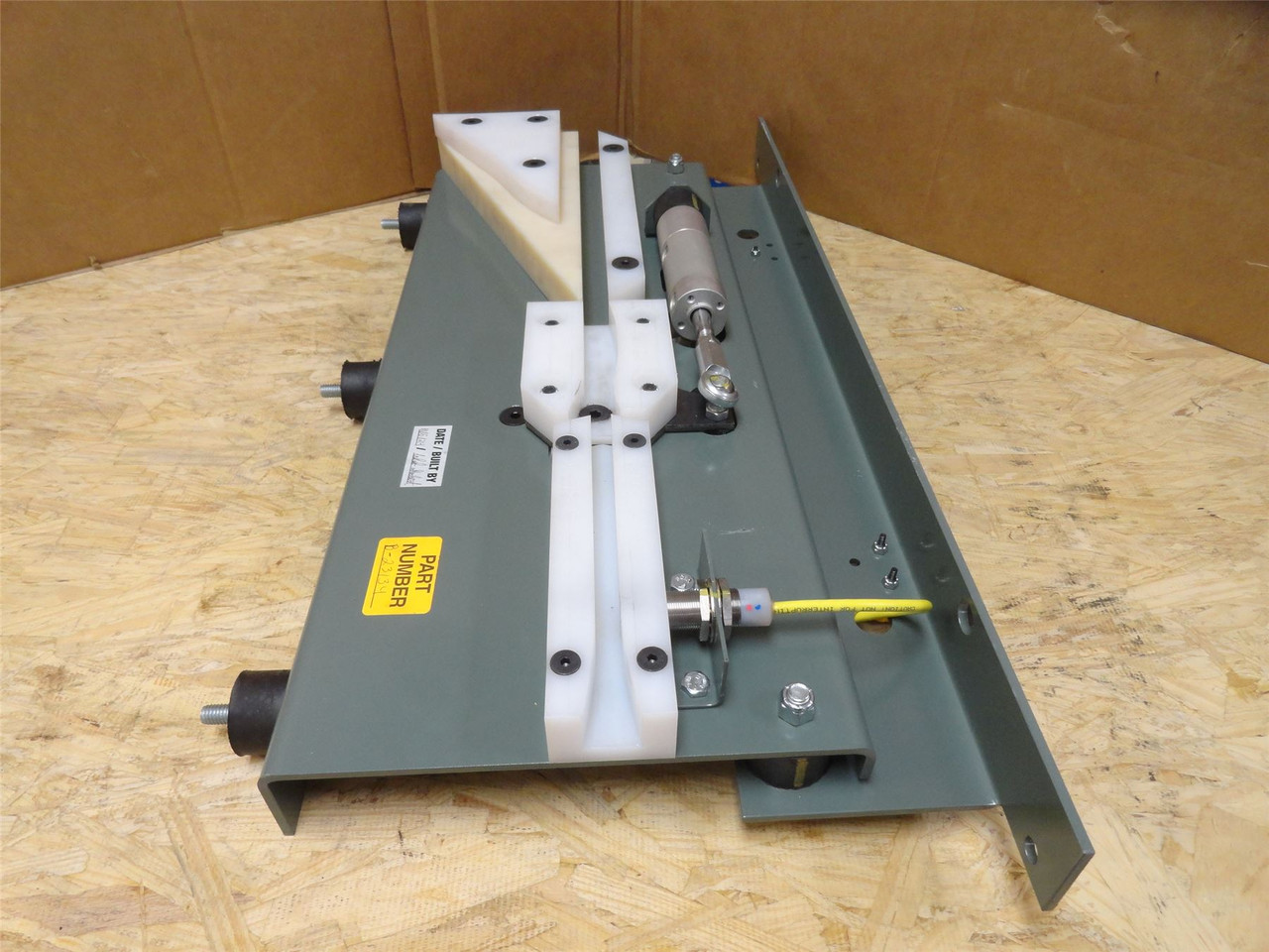 Hytrol B-23134; Prosort-231 Conveyor Divert Switch Assy; LH