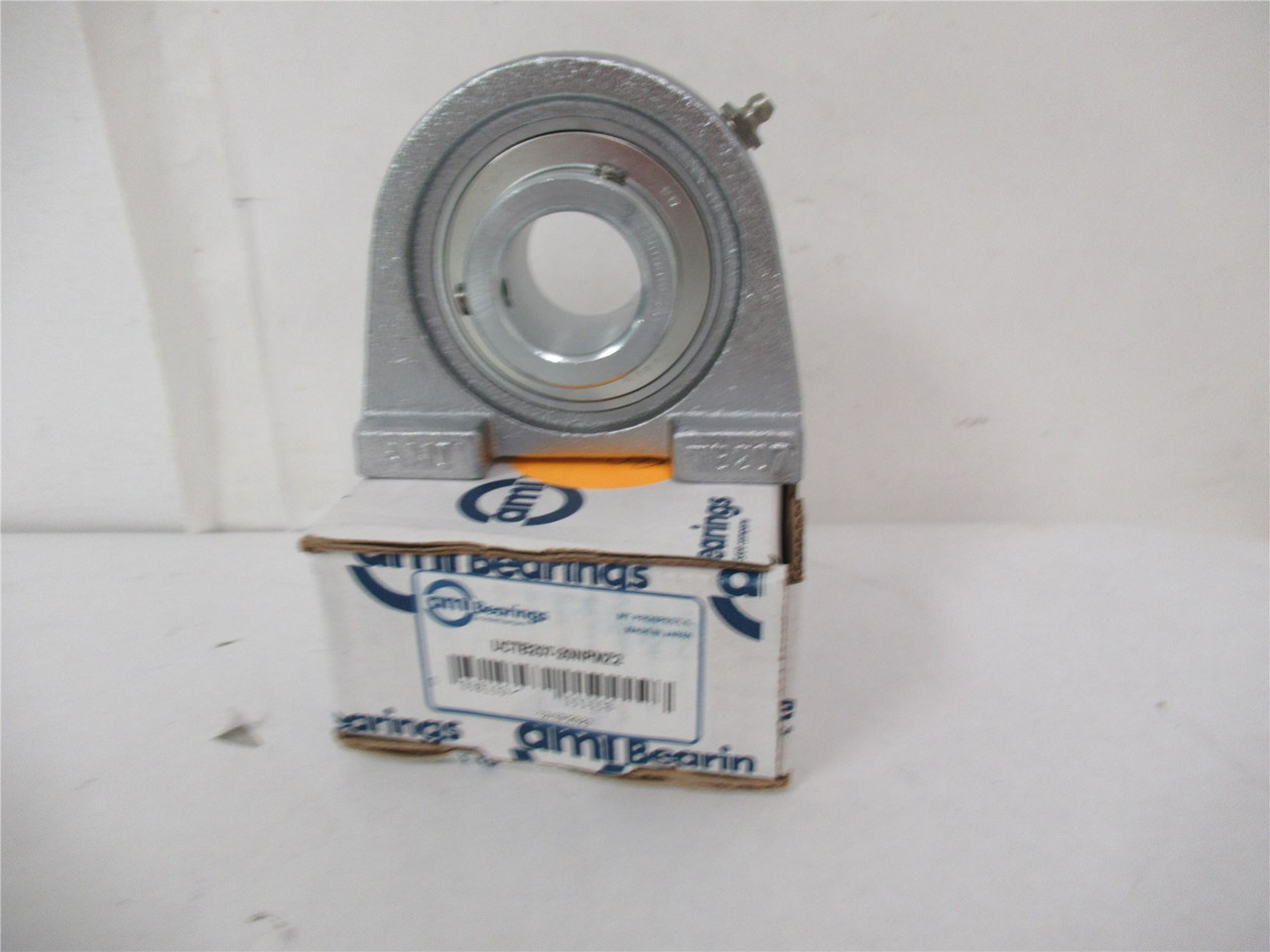 Asahi UCTB207-20NPMZ2; Pillow Block Bearing 1.25" ID