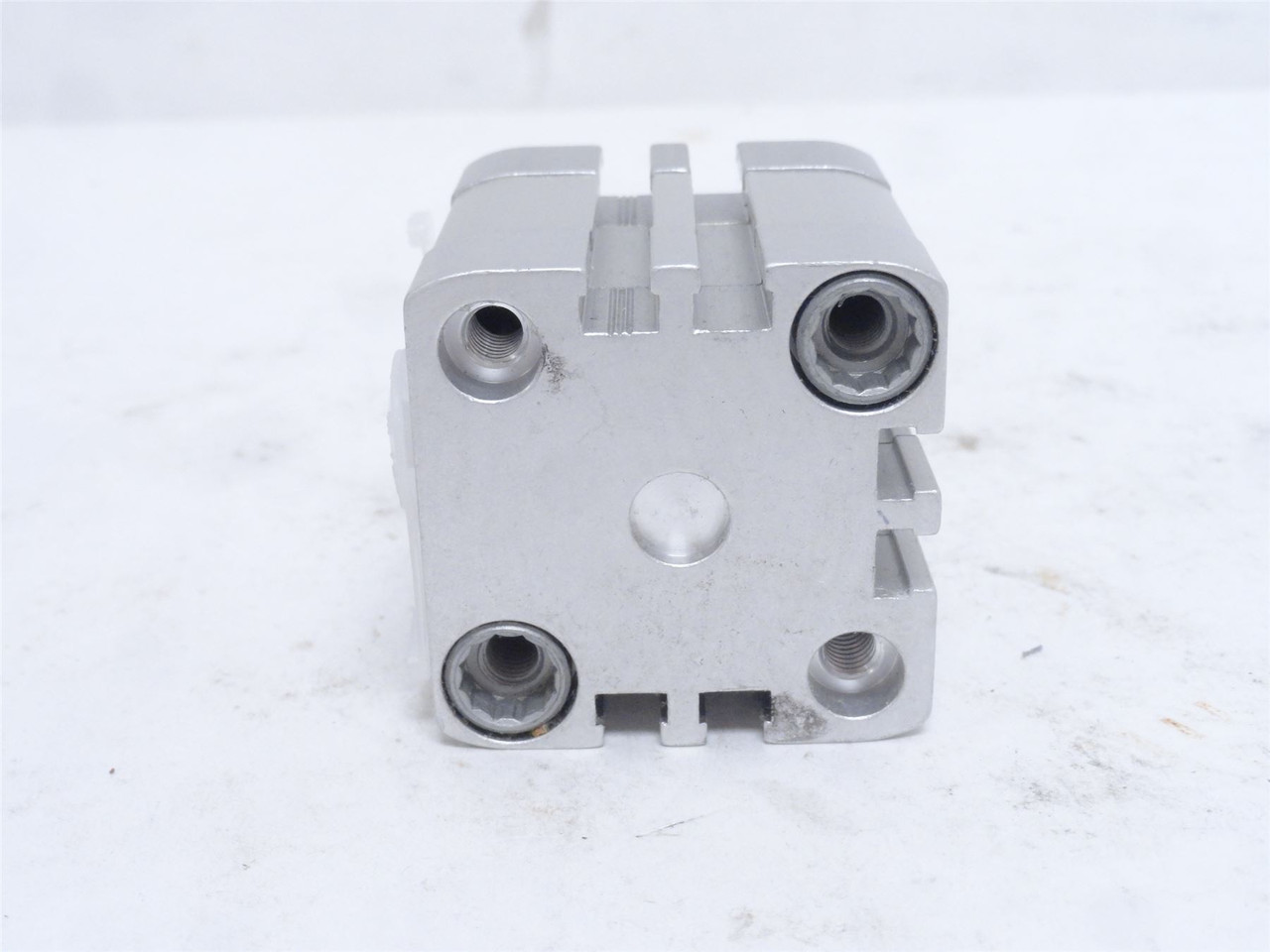 Festo ADN-32-10-A-P-A-R3; Air Cylinder 536267 32mmID 10mm Stk