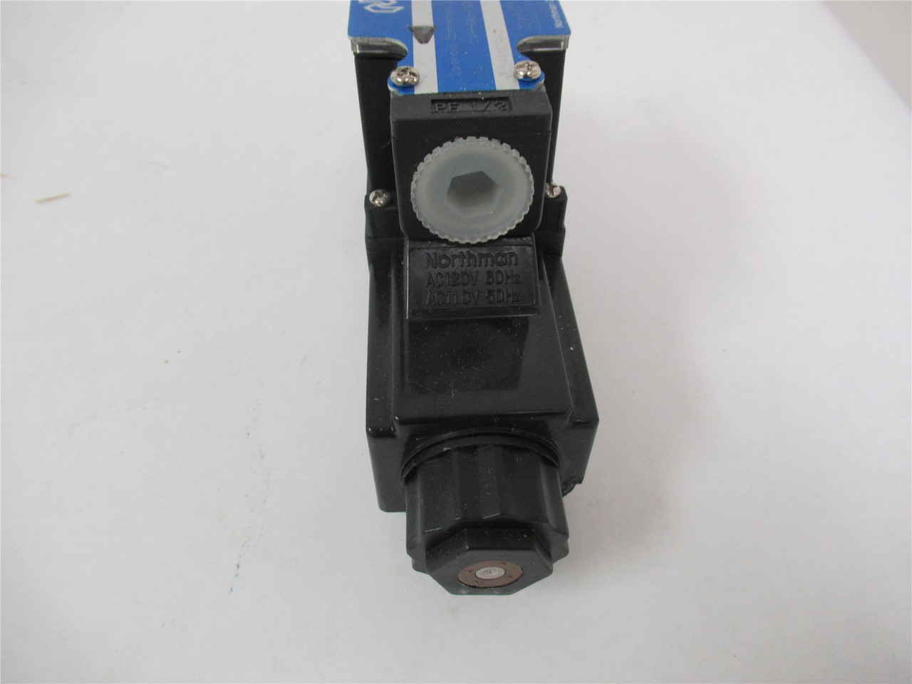 Northman SWH-G02-C60-A120-10; SolenoidValve110-120VAC 1/2"