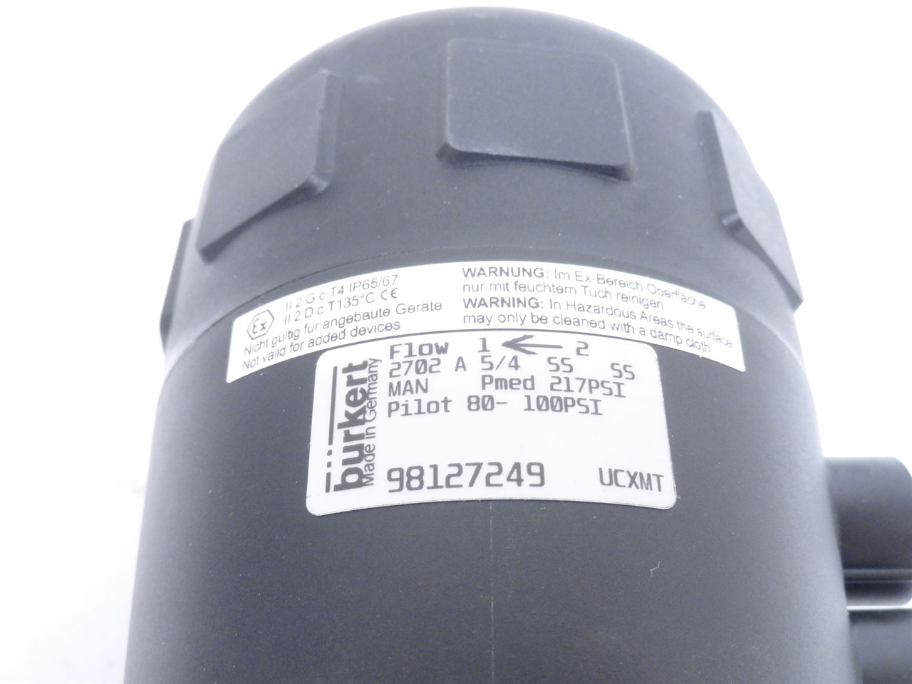 Burkert 98127249; Angle Seat Control Valve SS; 217PSI; 1-1/4"