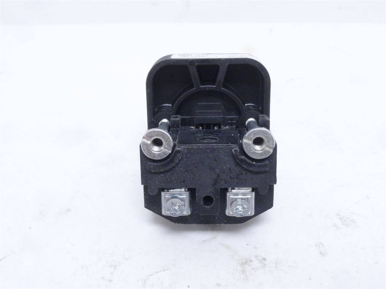 Allen-Bradley 800T-P16; Pilot Light 120VAC; Size: 30mm